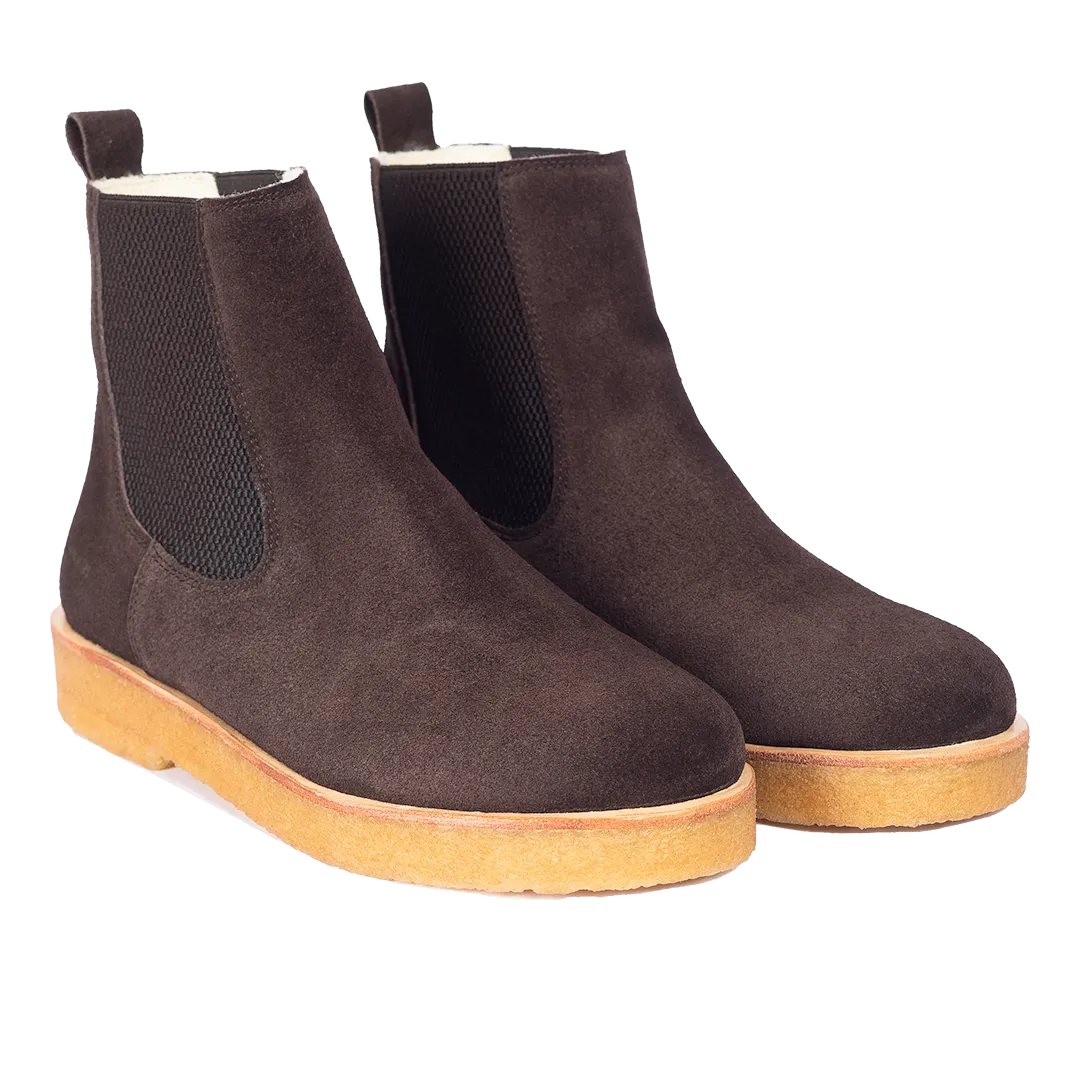 Chelsea boot with wool lining