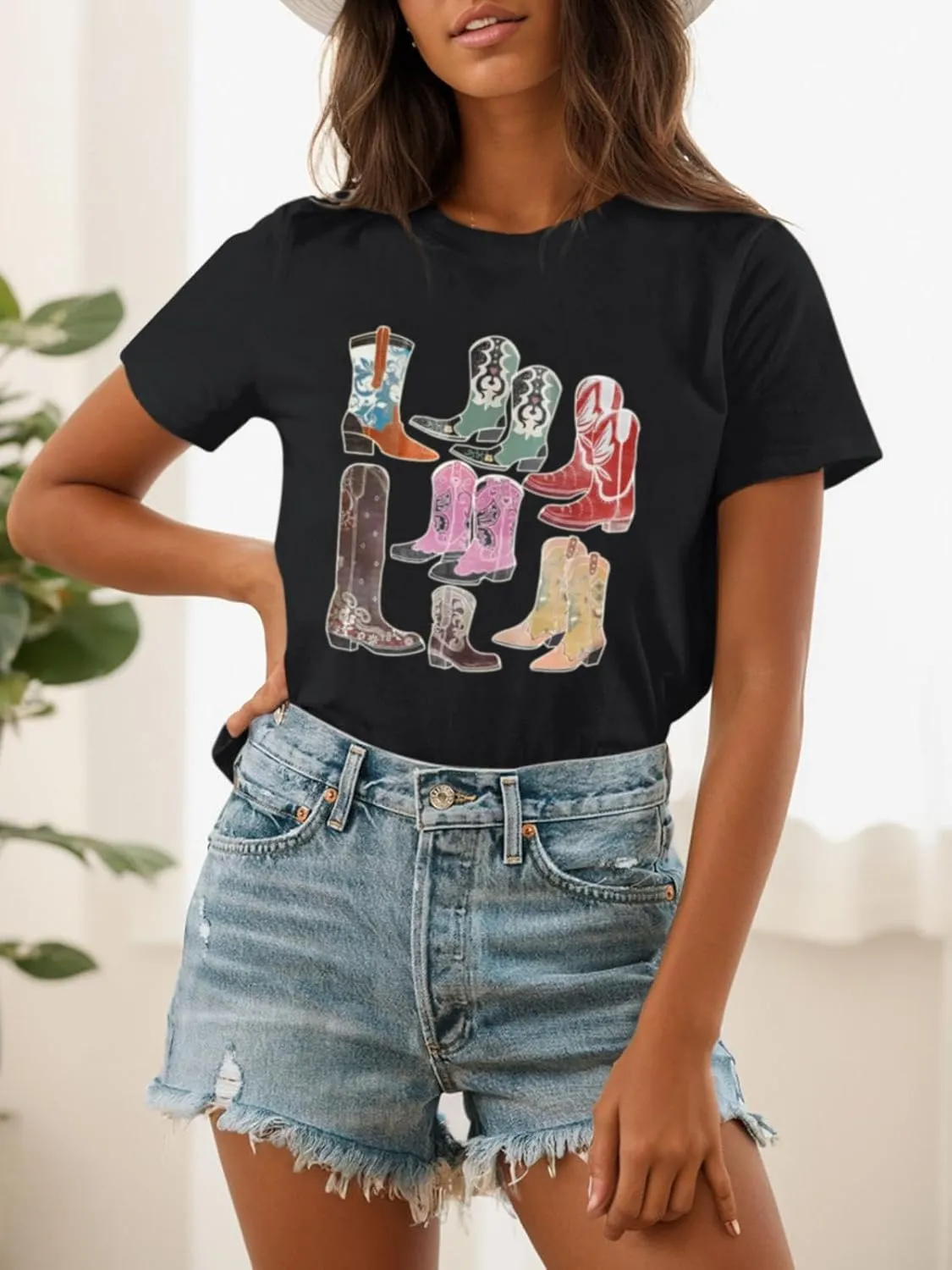 Cowboy Shirts for Women Western Cowgirl Country Graphic Tees Rodeo Boot Vintage T Shirts Music Cute Concert Outfit