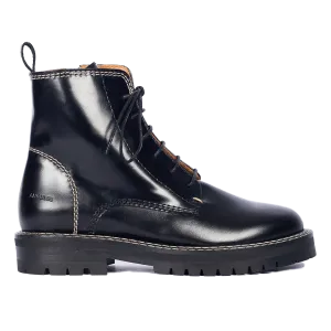 Lace-up boot with decorative contrast stitching