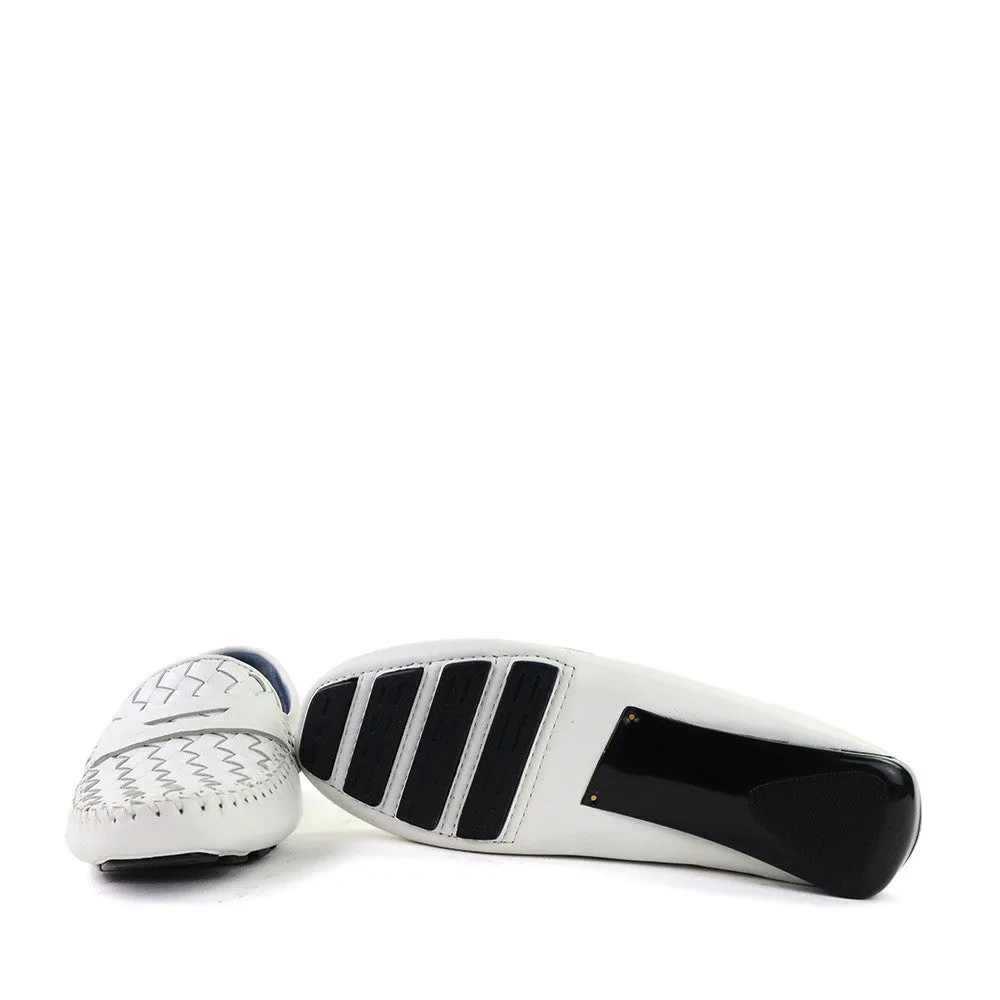 Petra White Glove