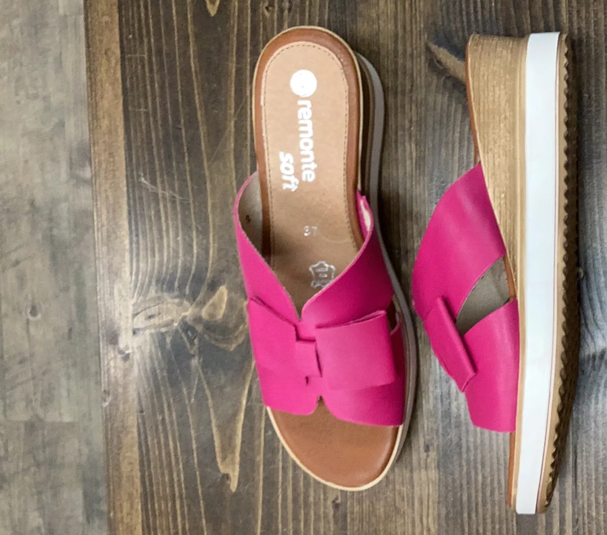 Remote D6456-80 Wedge Bow Sandal