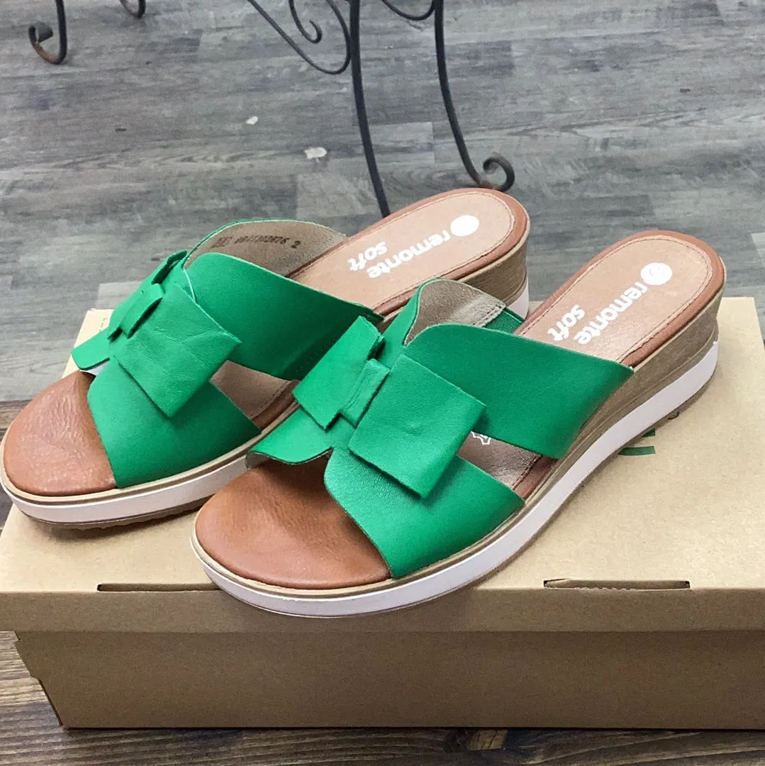 Remote D6456-80 Wedge Bow Sandal